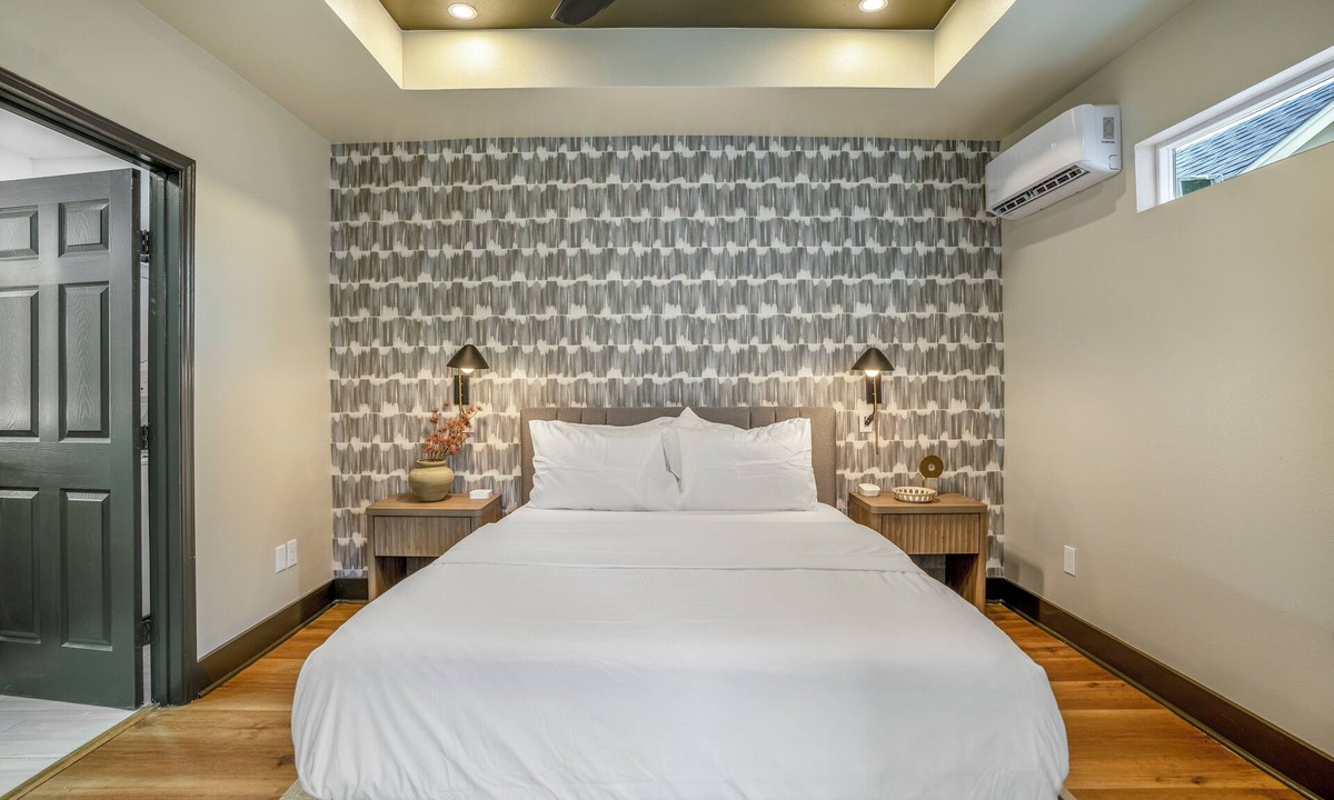 Greater East End Apartment | HTX Ultra Hotel Suite #2 - 2 km from FIFA Fest