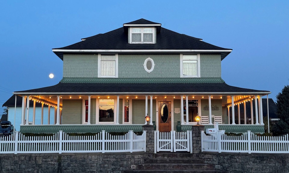 Aberdeen Bed & Breakfast | Hubble House Inn