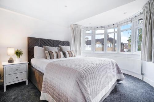 Eastcote and East Ruislip House | Hububb Luxury Eastcote