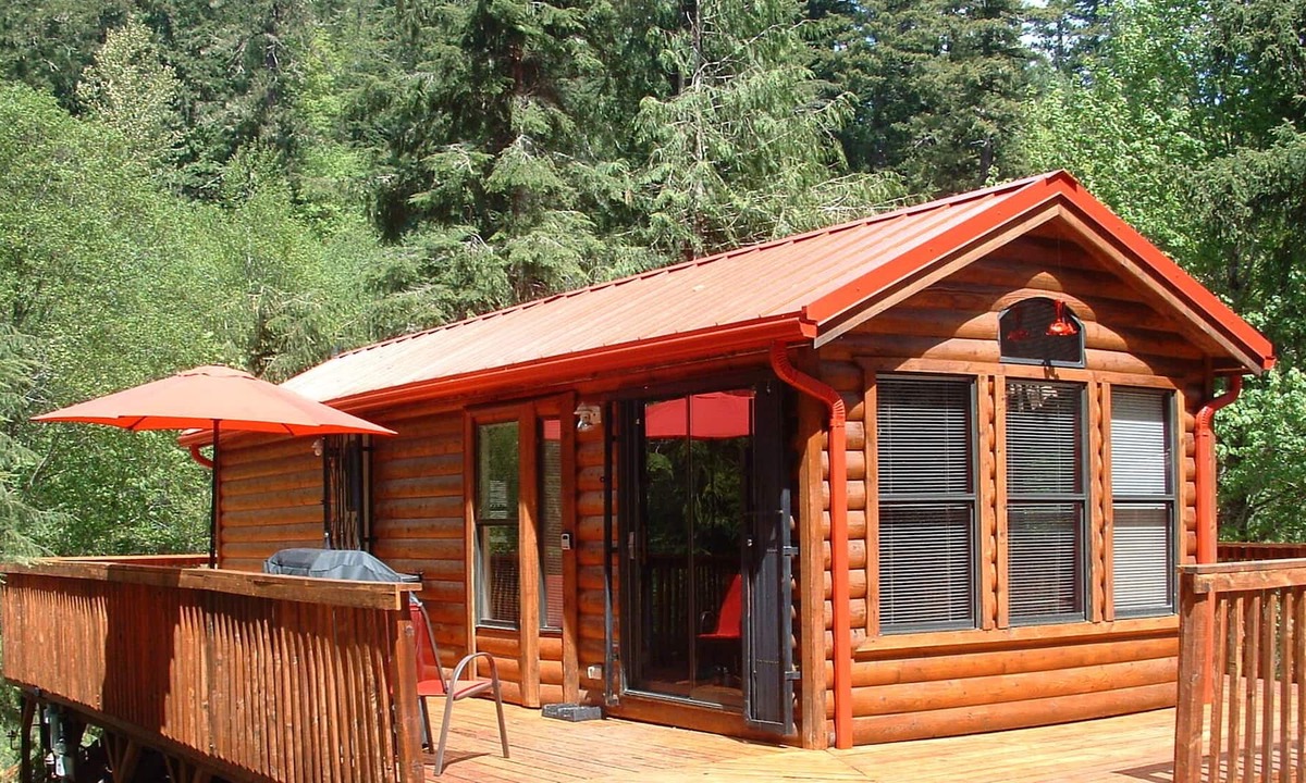 Greenwater Cabin | Huckleberry Cabin mountain retreat.