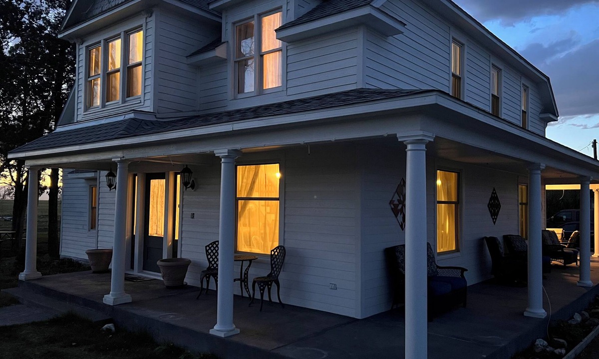 Wheatland Bed & Breakfast | Hudson House Bed and Breakfast