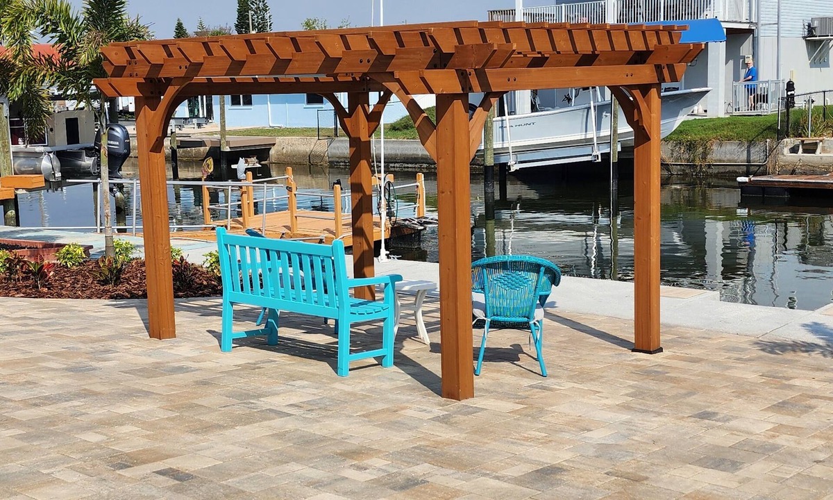 Signal Cove House | Hudson Waterfront Home Weekly/Monthly Discount