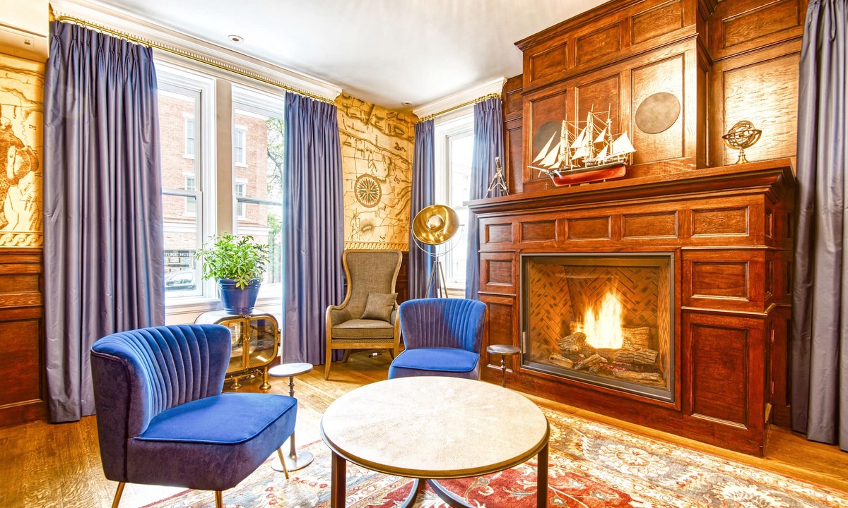 Hudson Hotel | Hudson Whaler