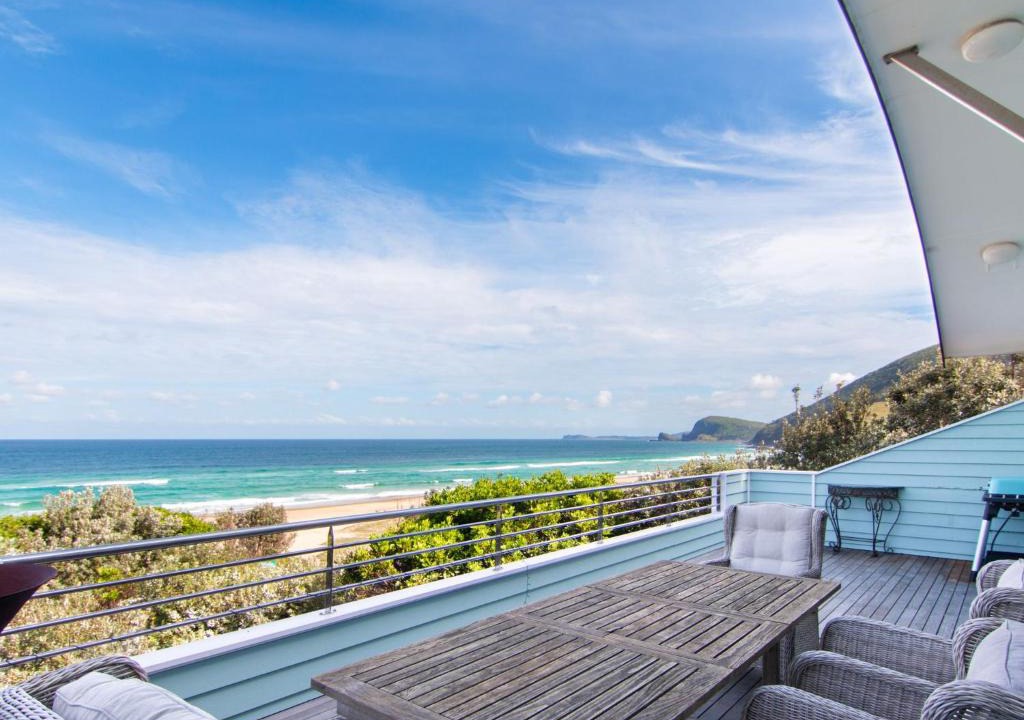 Blueys Beach House | Hueys Lookout Beachfront