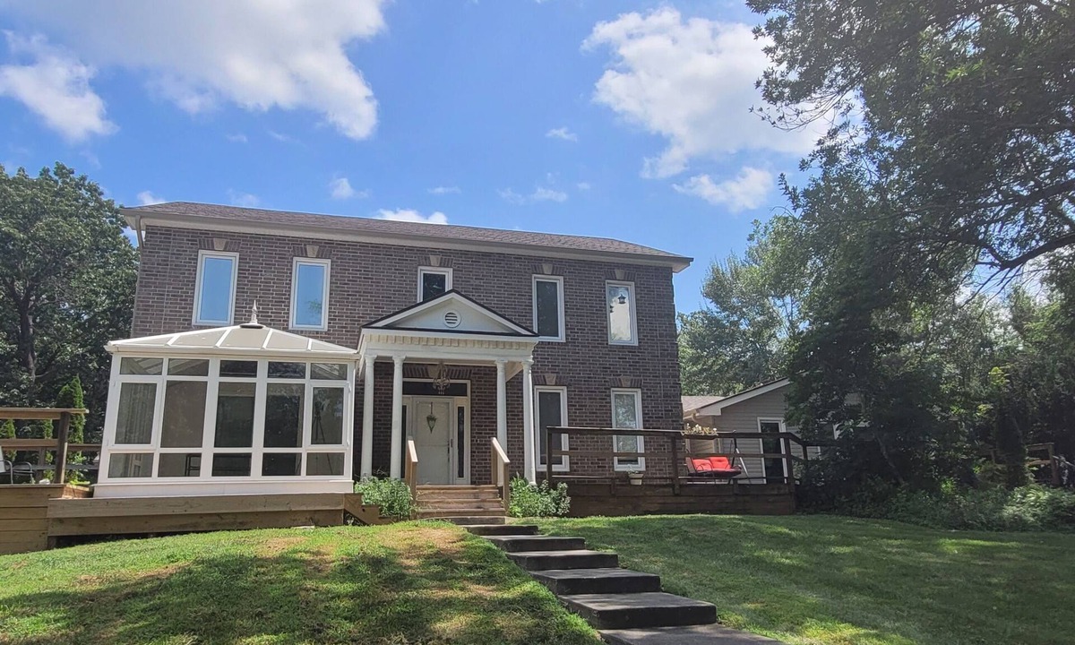 Harrisonville House | Huge Home, Sleeps 24, Hot Tub, Pool Table