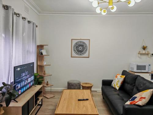 Heathmont Apartment | Humble Abode near Ringwood