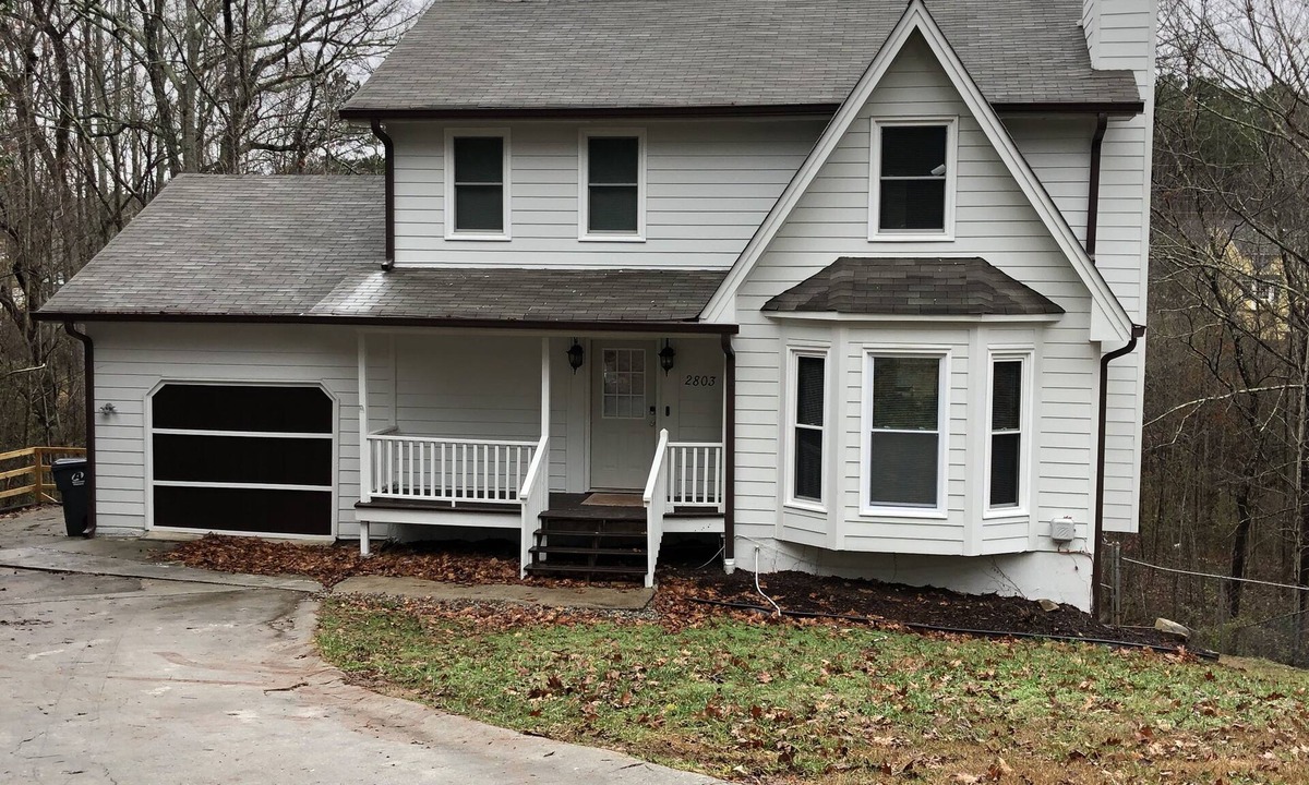 Snellville House | HUMBLE CREEK!