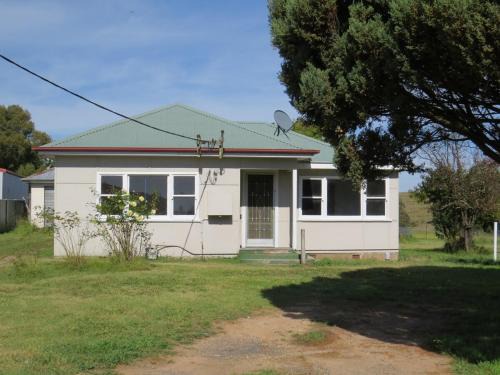 Bombala House | Humble family or workers accom