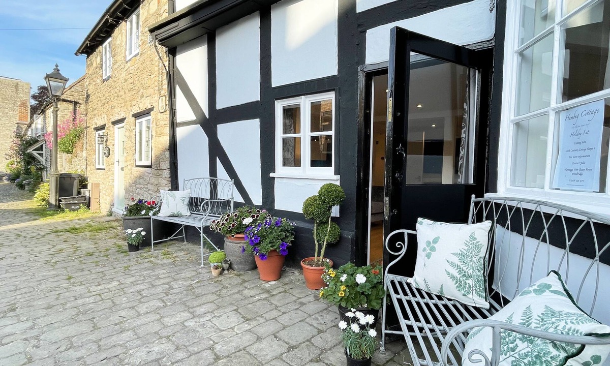 Much Wenlock Cottage | Humbug Cottage