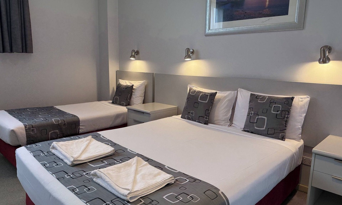 Fawkner Hotel | Hume Villa Motor Inn