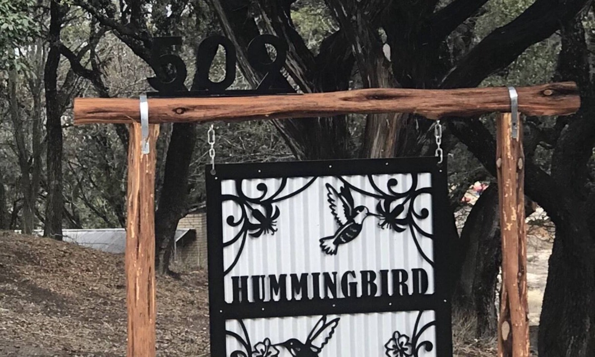 Concan House | Hummingbird Cabin, located down Riverroad close to local shops and restaurants!