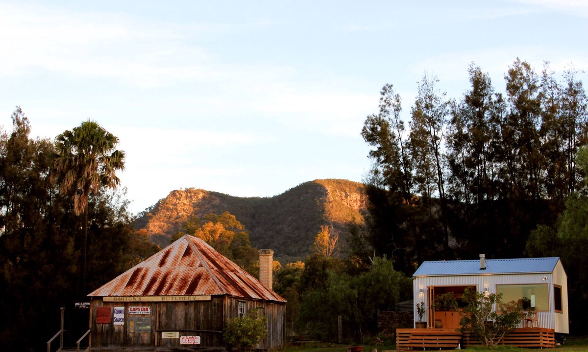 Pokolbin Cabin | Hunter Valley Vineyard Cabin by Outpost