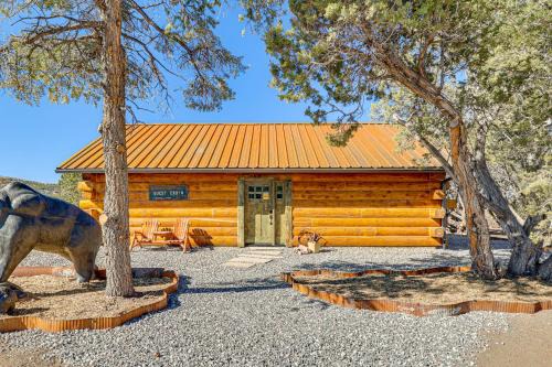 Springerville House | Hunters Home Base! Cabin in White Mountains