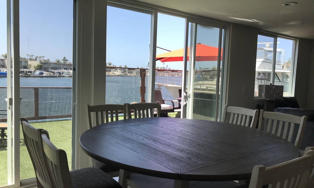 Huntington Harbour House | Huntington Harbor, One story 4 BR and 4 BR waterfront with open view