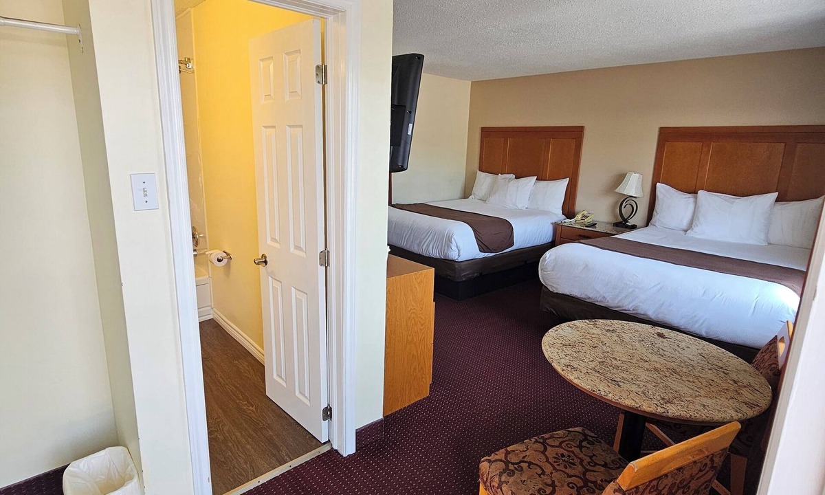 Huntsville Hotel | Huntsville Inn