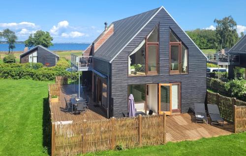 Stubbekobing House | Hus 16