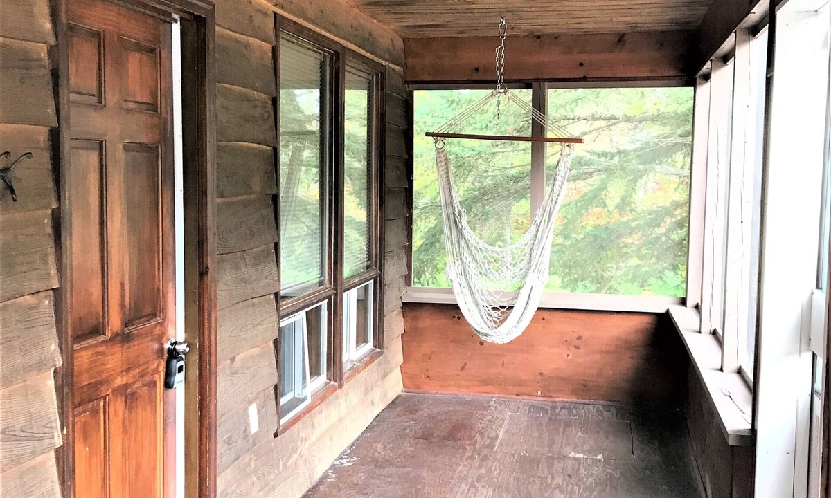 Purdy Cabin | Hush Lodge & Cottages