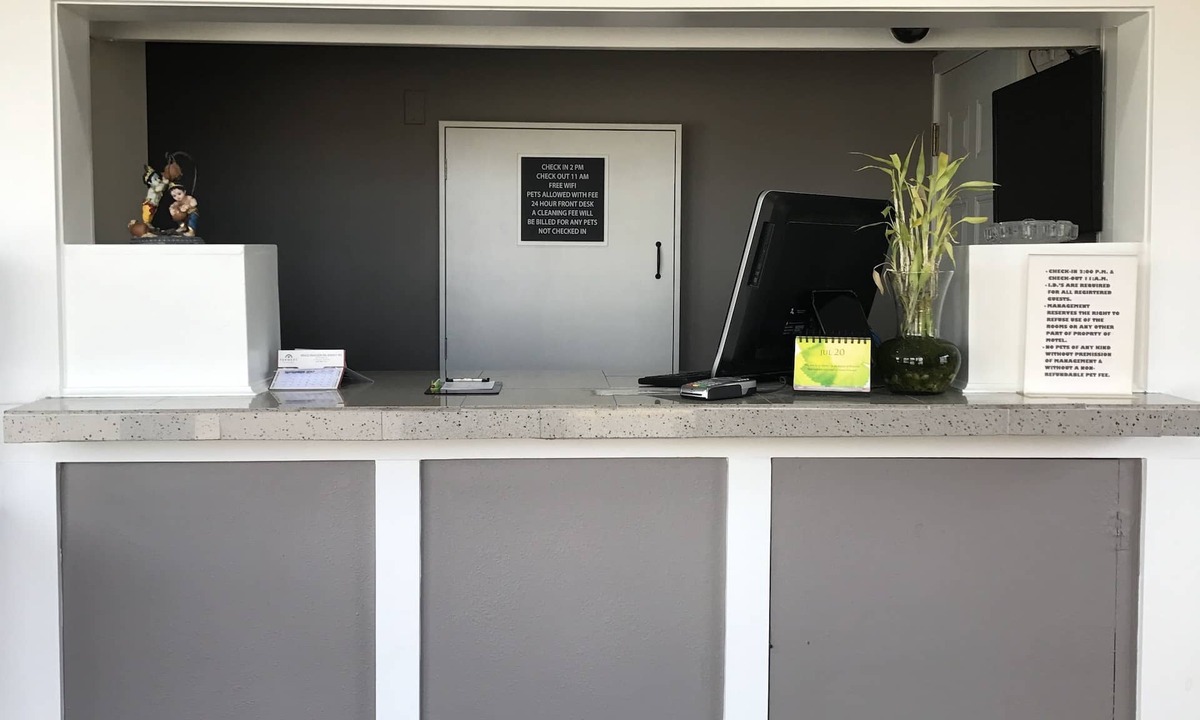 Hutchinson Hotel | Hutchinson Inn