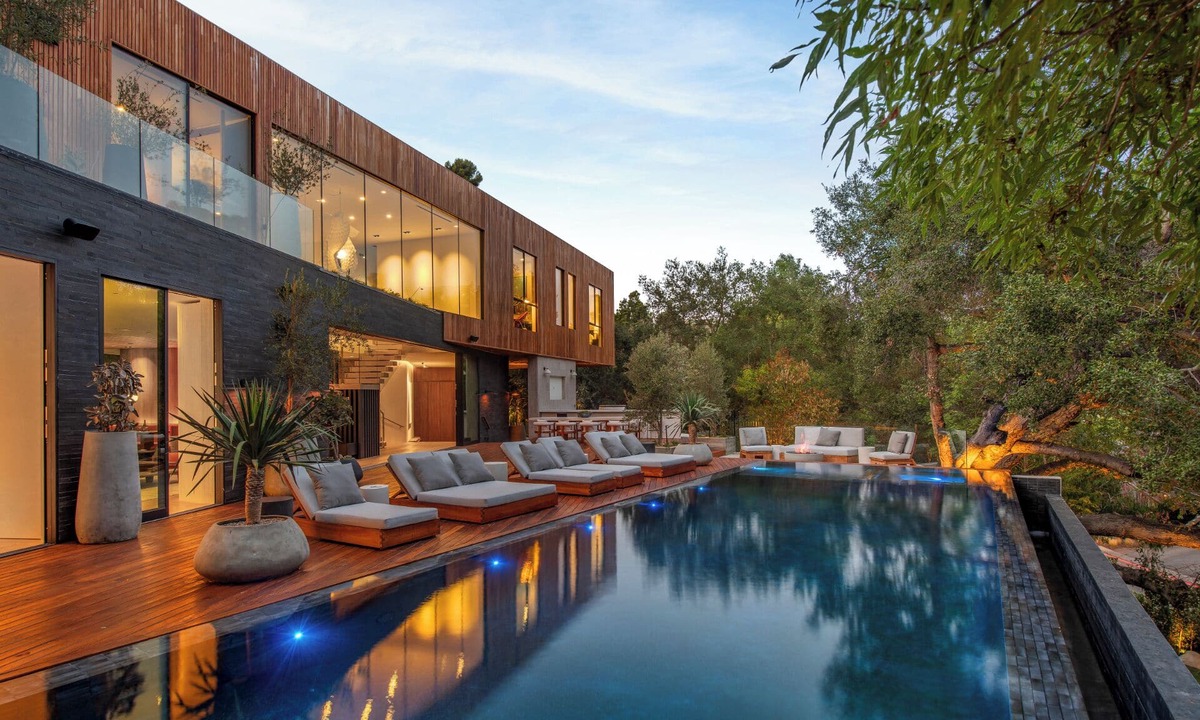 Beverly Glen House | Hutton Canyon - Scandinavian Retreat in BH w/Infinity Pool & Canyon Views