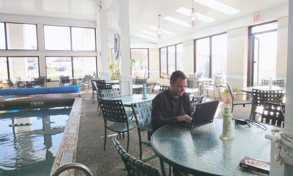 Hyannis Hotel | Hyannis Travel Inn