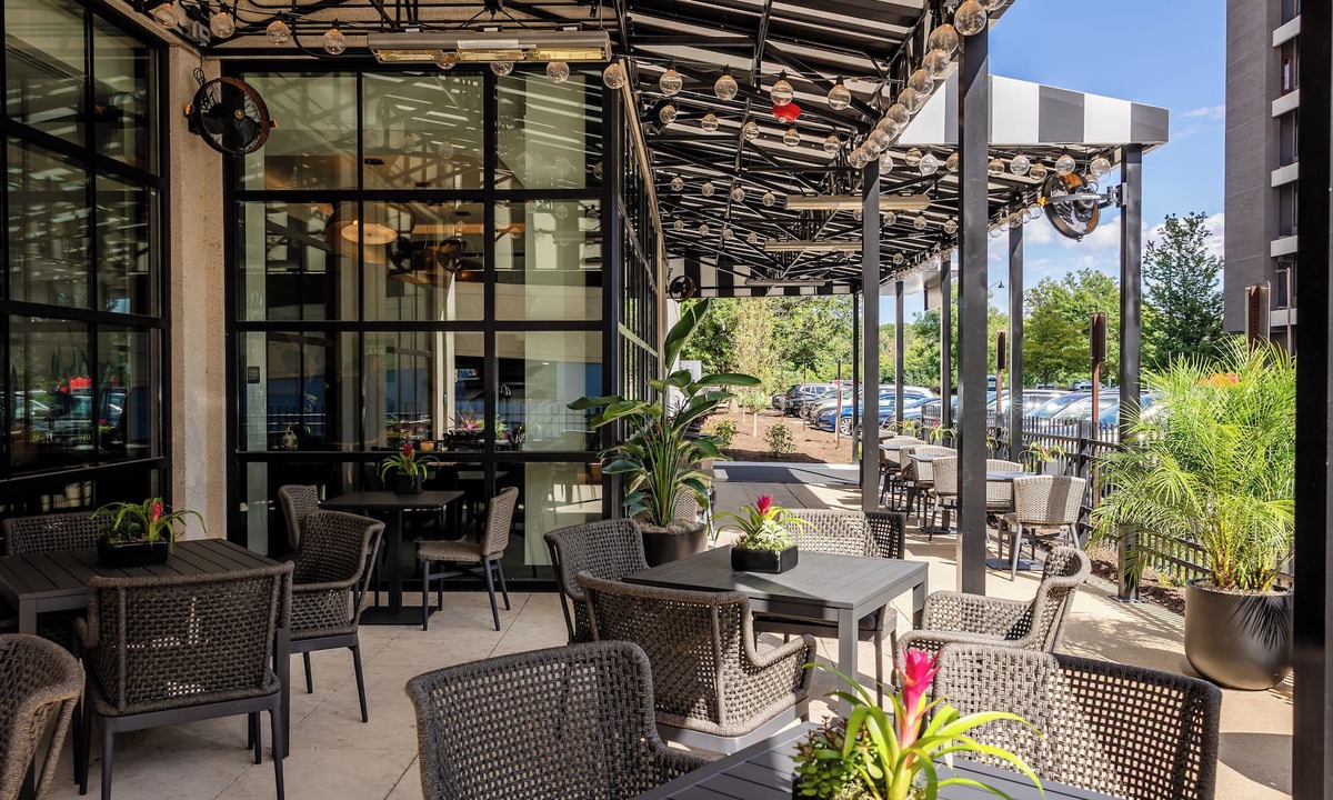 Rosemont Hotel | Hyatt Centric Chicago O'Hare