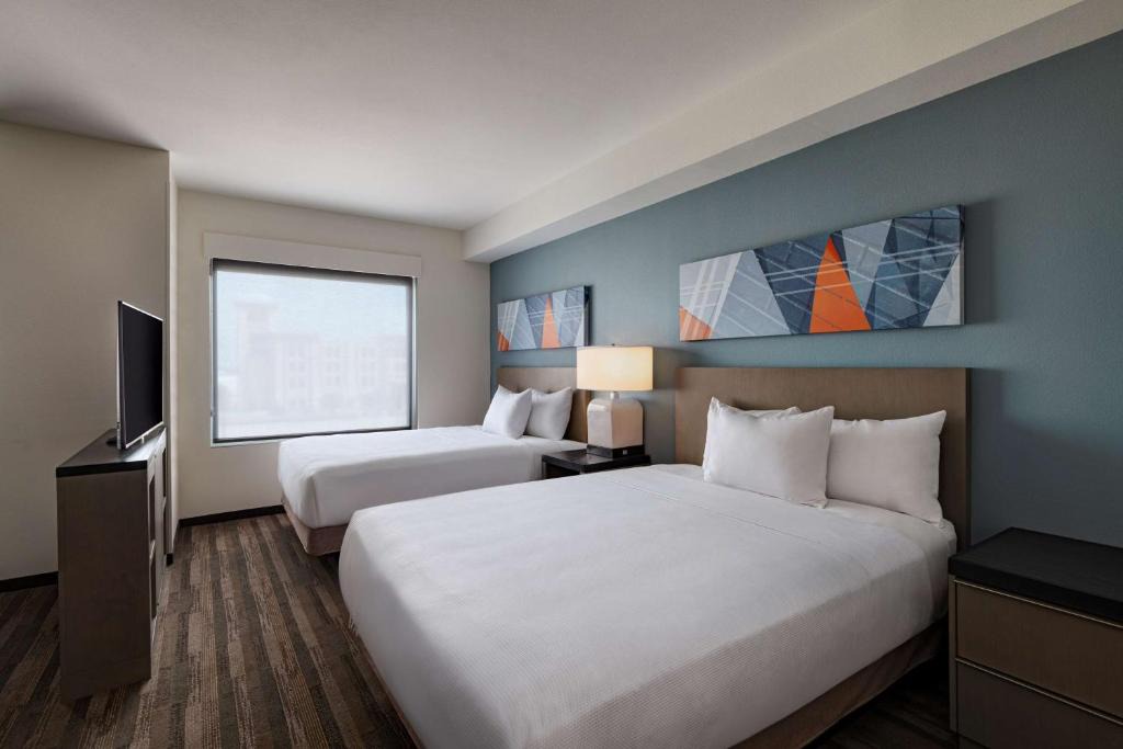 Carlsbad Hotel | Hyatt House Carlsbad