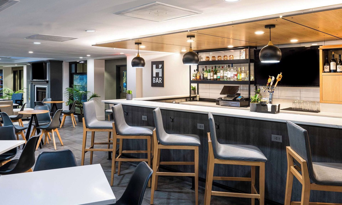Herndon Hotel | Hyatt House Herndon/Reston