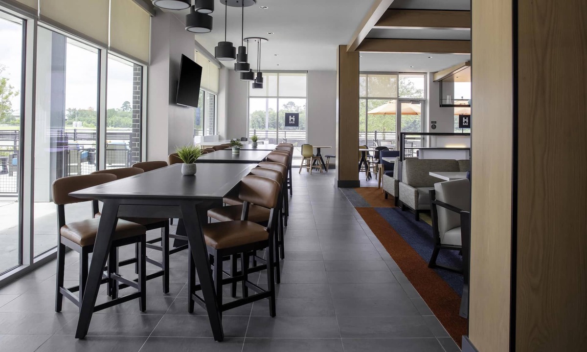 Conroe Hotel | Hyatt House The Woodlands/Shenandoah