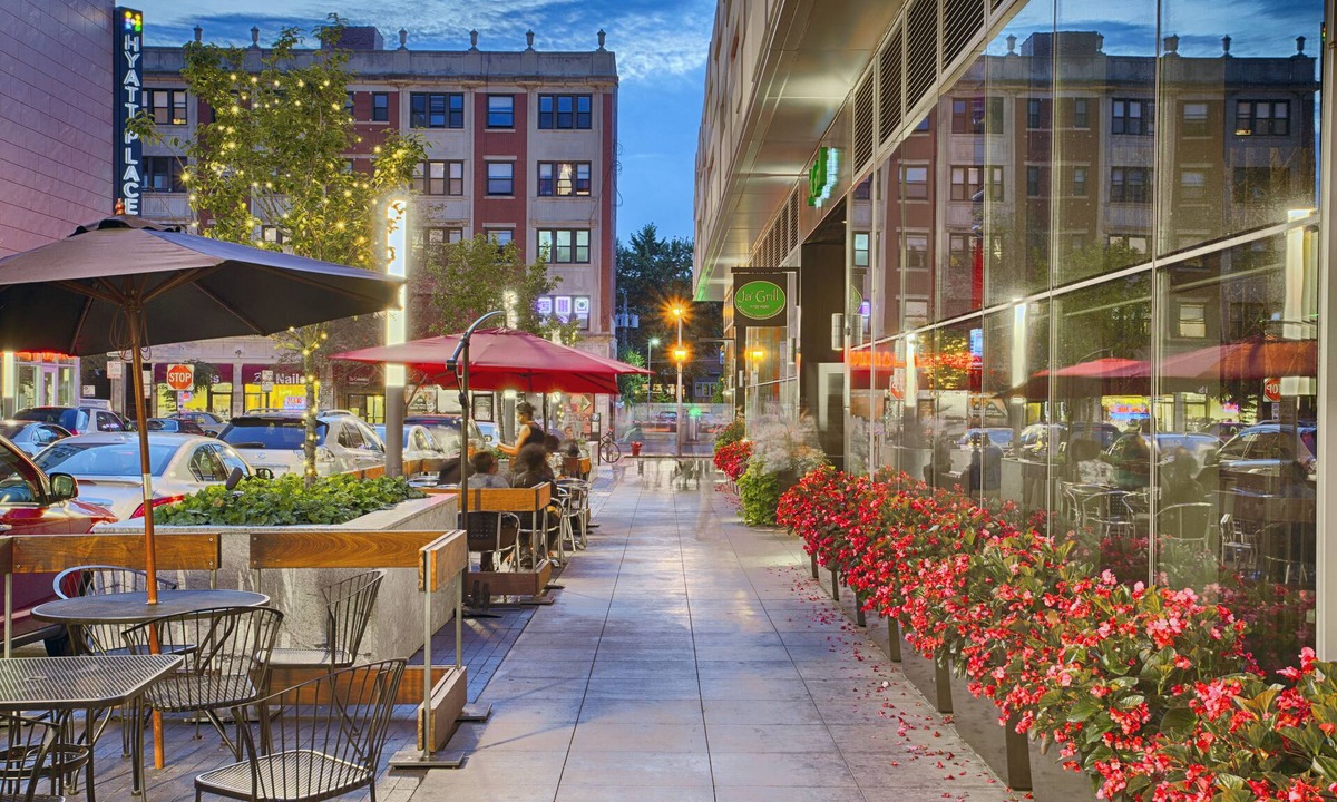 Hyde Park Hotel | Hyatt Place Chicago-South/University Medical Center