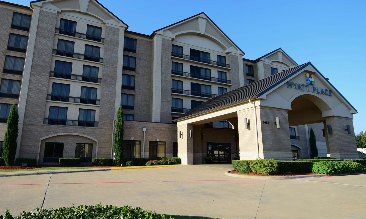 Wayne Hotel | Hyatt Place Indianapolis Airport