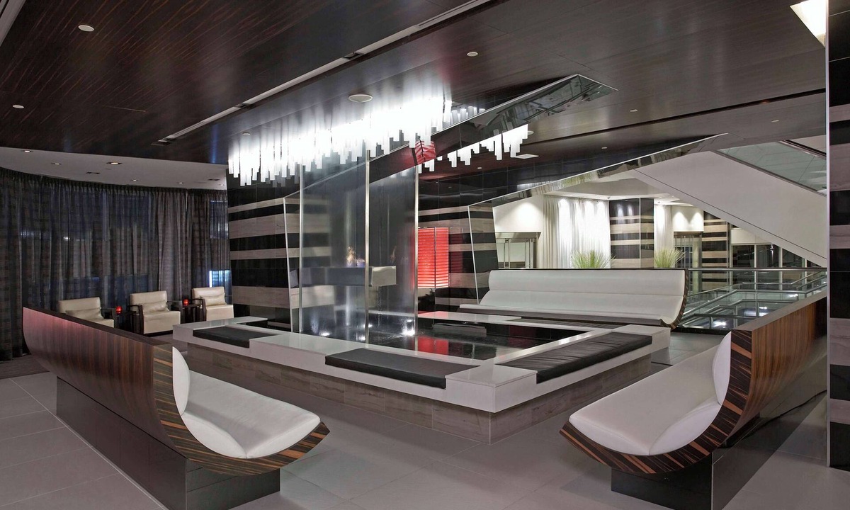 Wellington Place Hotel | Hyatt Regency Toronto