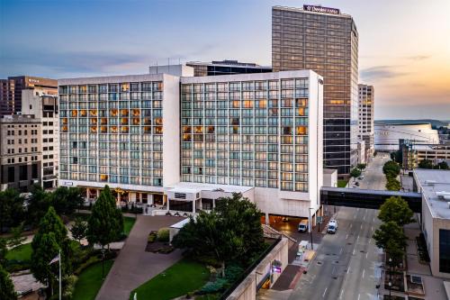 Deco District Hotel | Hyatt Regency Tulsa Downtown