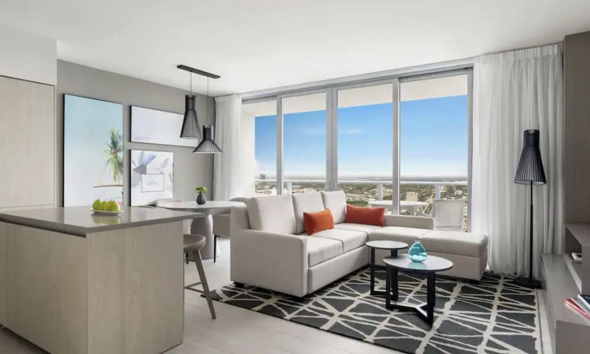 Hallandale Beach House | hyde-beach hollywood