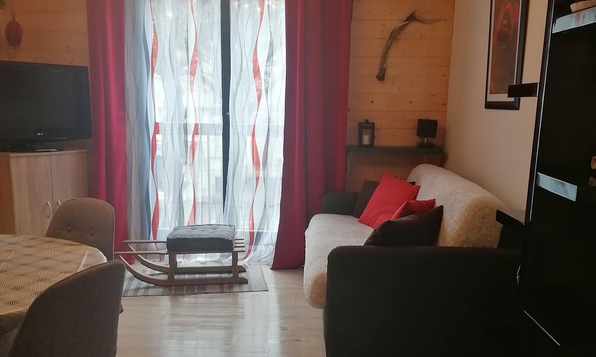 Bagneres-de-Luchon Apartment | HYPER CENTER T2BIS 47 M² 2* ANY COMFORT Wifi PARKING