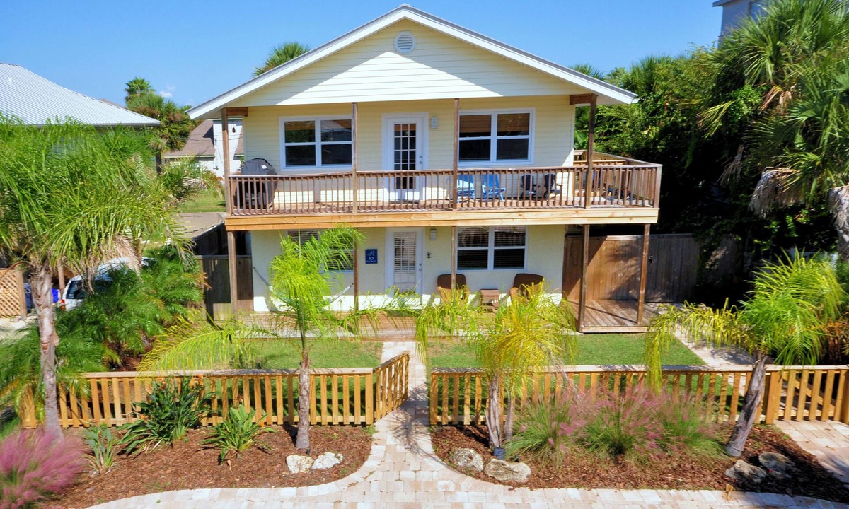 St. Augustine Beach House | I cannot get this account to delete. Inquiries will be ignored.