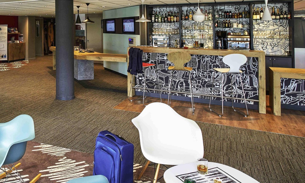 Auray Hotel | ibis Auray