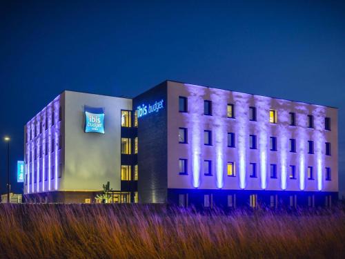 Saint-Parres-aux-Tertres Hotel | ibis budget Troyes Est
