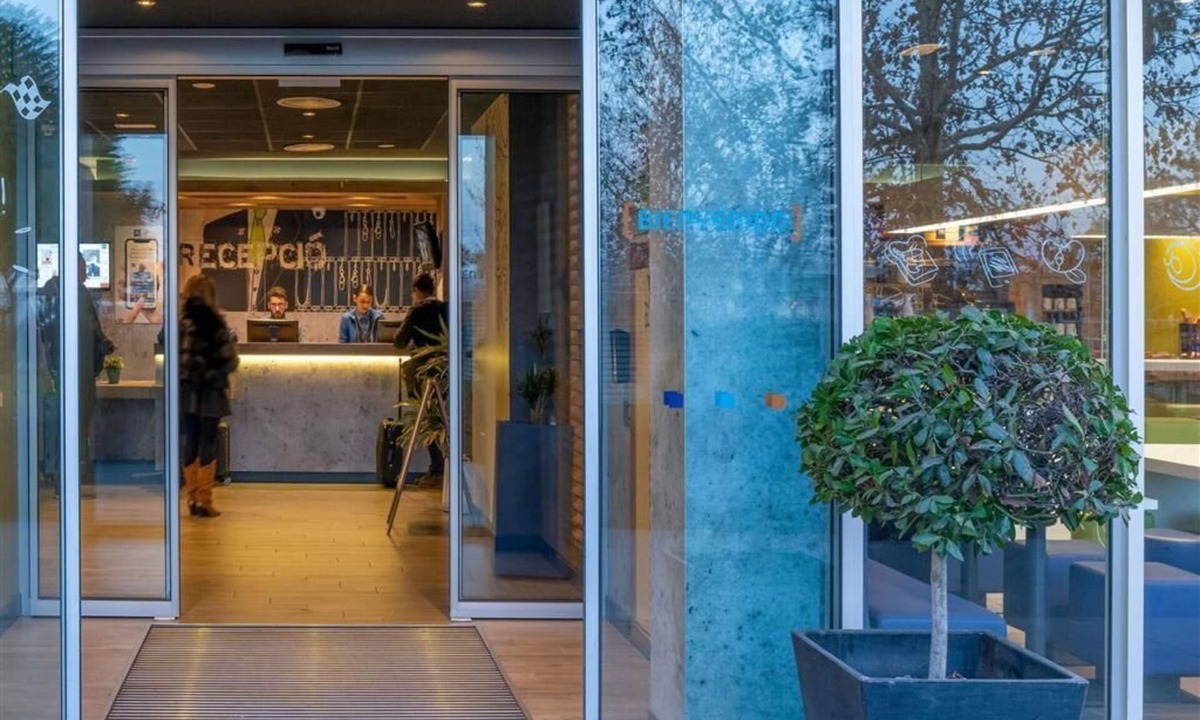 Viladecans Hotel | ibis Budget Aeropuerto Barcelona Viladecans