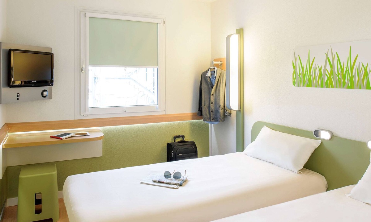 Honfleur Hotel | ibis budget Honfleur Centre Ville