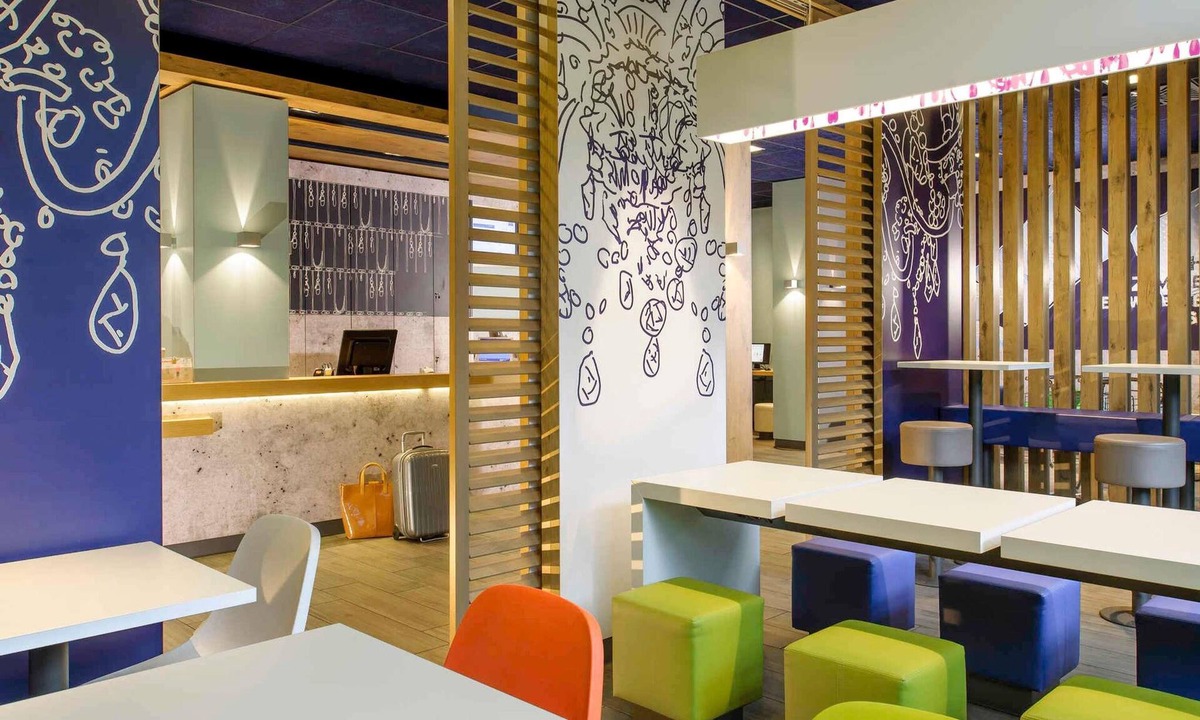 Saint-Genis-Laval Hotel | ibis budget Lyon Saint Genis Laval