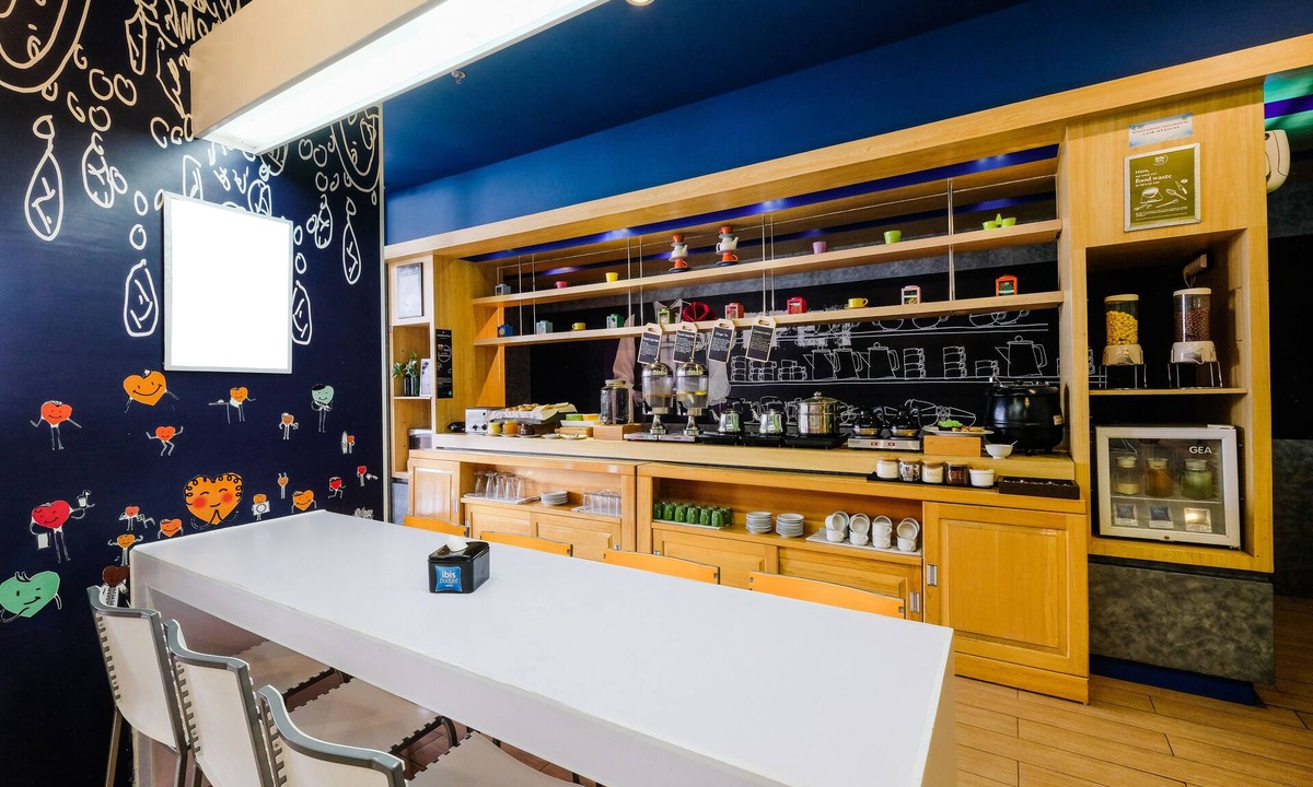 Biringkanya Hotel | ibis budget Makassar Airport