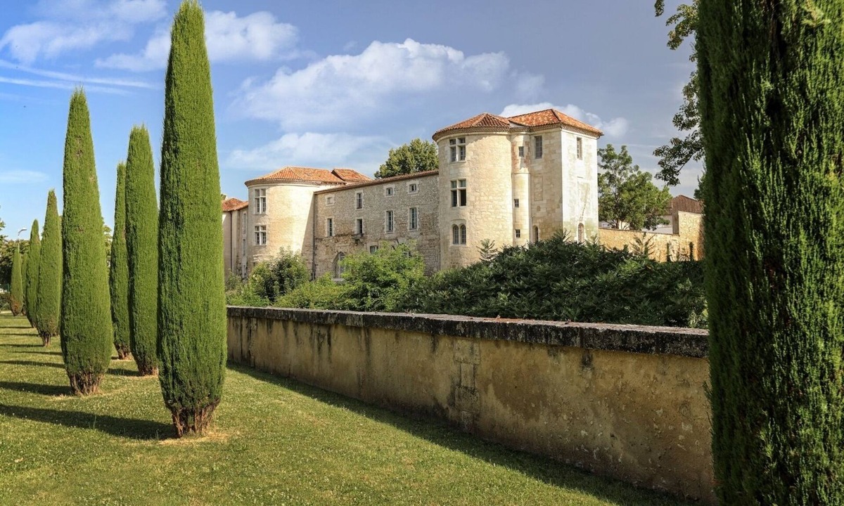 Perigueux Hotel | ibis budget Perigueux