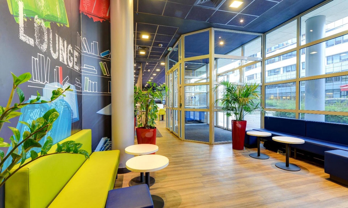 Quartier du Vieux-Pont - Sainte-Genevieve Hotel | ibis budget Rueil Malmaison