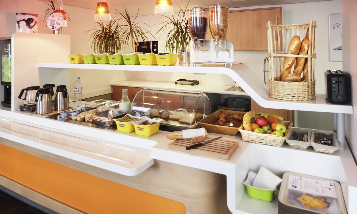 Saint-Quentin Hotel | ibis budget Saint-Quentin Centre Gare