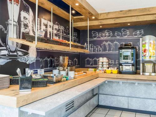 Senlis Hotel | ibis budget Senlis