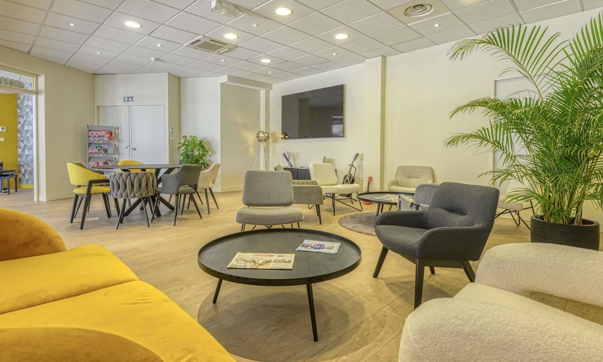 Cholet Hotel | ibis Cholet