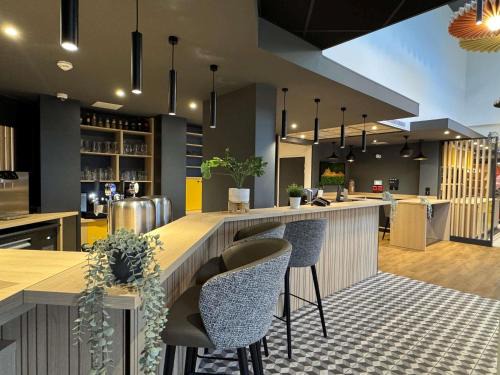 Clermont-Ferrand Hotel | ibis Clermont Ferrand Montferrand
