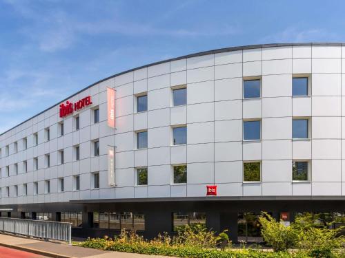 Lancy Hotel | ibis Genève Petit Lancy