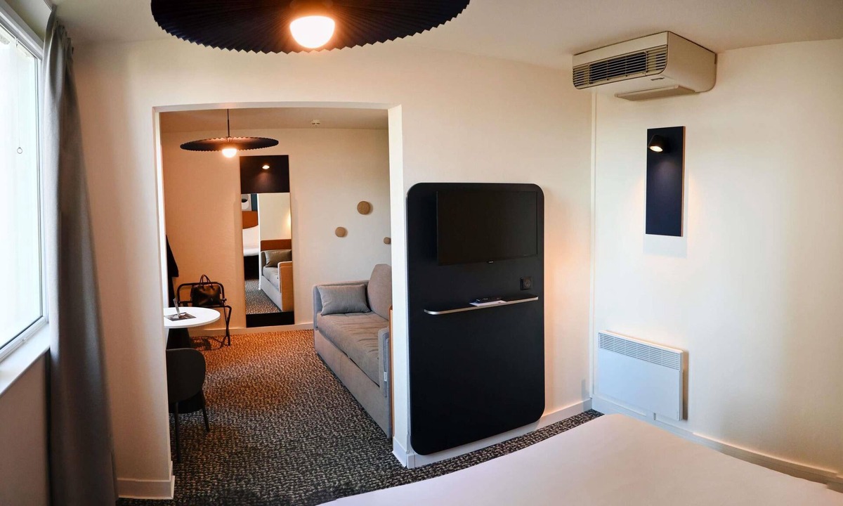 Change Hotel | ibis Laval Le Relais d'Armor