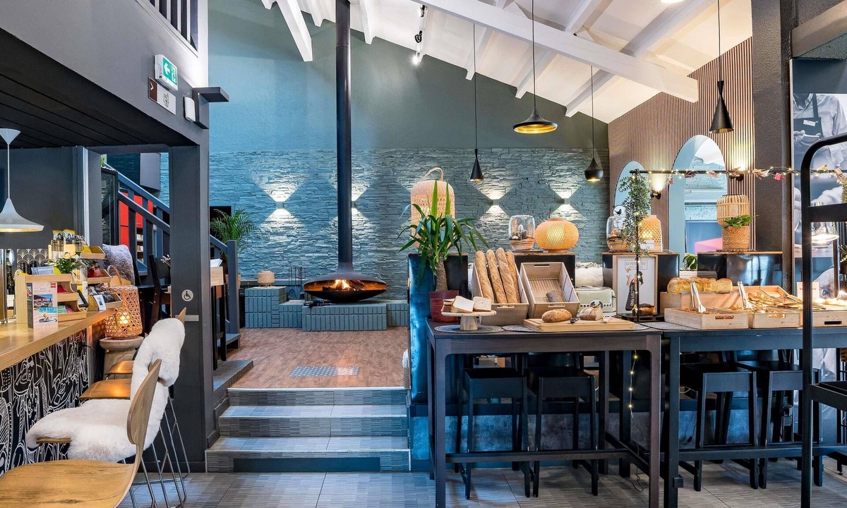 Creches-sur-Saone Hotel | ibis Macon Sud Crêches